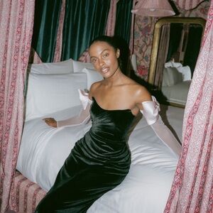 The Bar Oliver Gown in Black // SZ 0 - never worn